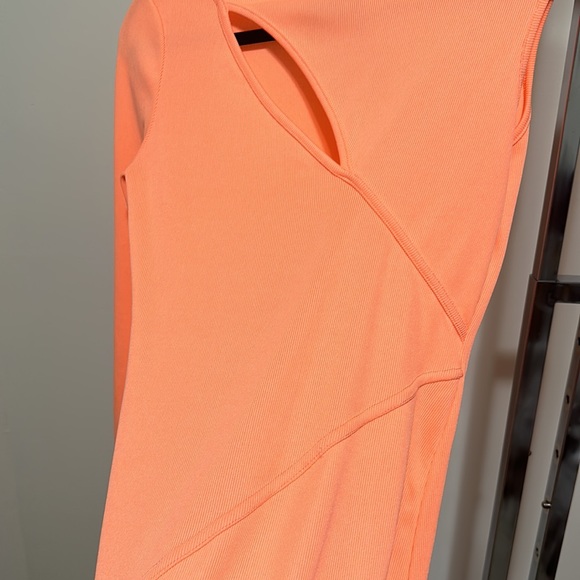 Fashion Nova Medium Neon Peach color Dress. NWT - Picture 7 of 8